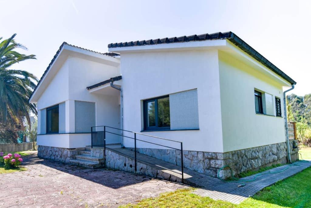 ¡Nuevo! Espectacular Casa En La Playa De Berria Villa Santona Exterior photo